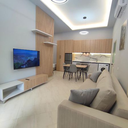 Bp Beach Apartments Golem  Exterior photo