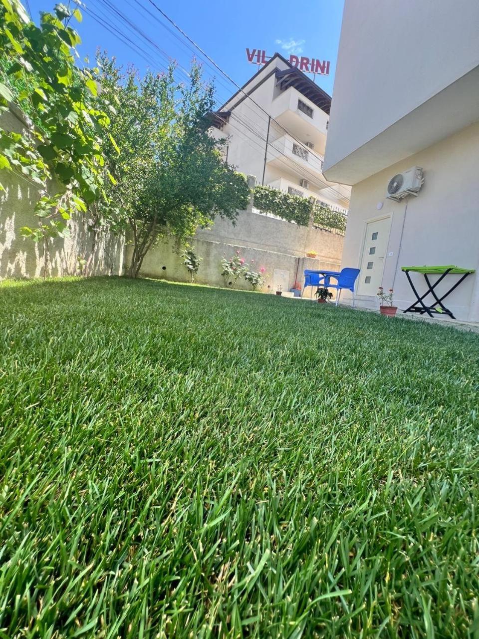 Bp Beach Apartments Golem  Exterior photo